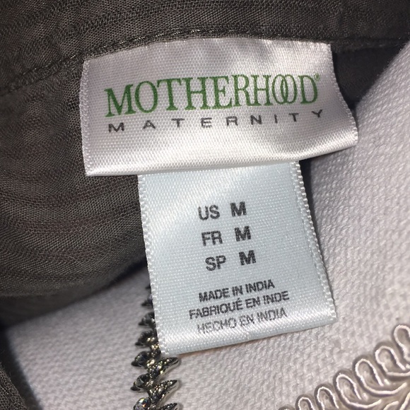 Army Green Maternity Top 🤰🏻 - Picture 4 of 4